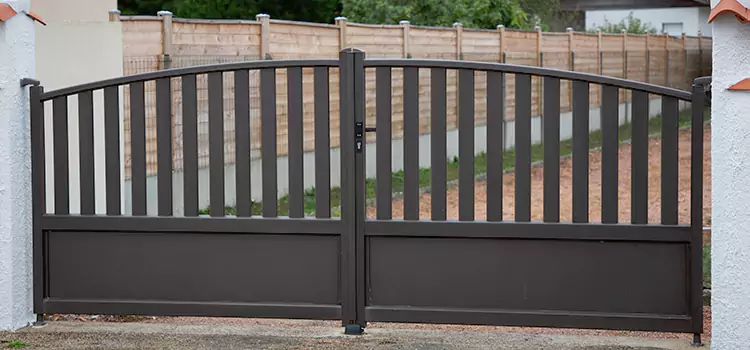 Advanced Gate Solutions in Lacombe, AB