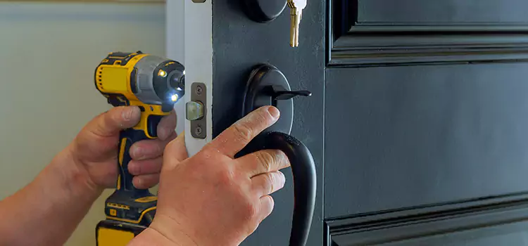 Locksmith Emergency Service Lacombe