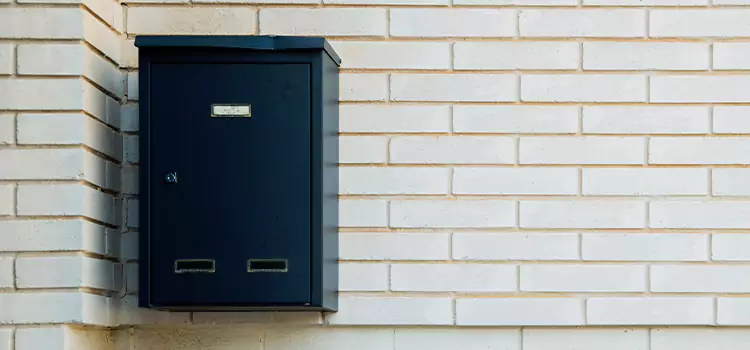 Mailbox Lock Repair Lacombe