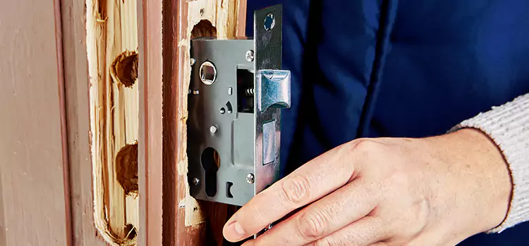 Garage Door Lock Replacement Lacombe
